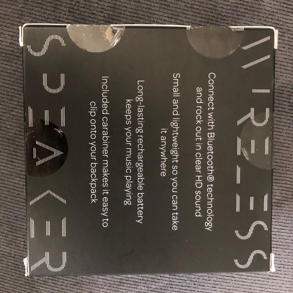 NEW Bluetooth Wireless Speaker - Picture 3 of 3